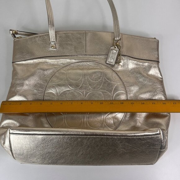 Coach Laura Gold Metallic Leather Signature Tote Bag With Charm & Zip Closure - Picture 6 of 16